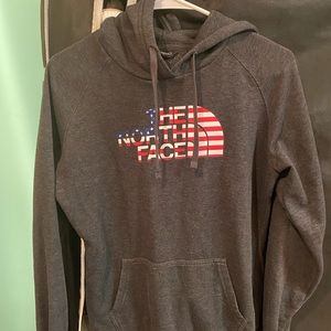 Women’s north face hoodie